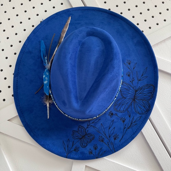 🚨11/11 HAT SHOW Notification ✨🤠 - Picture 9 of 12